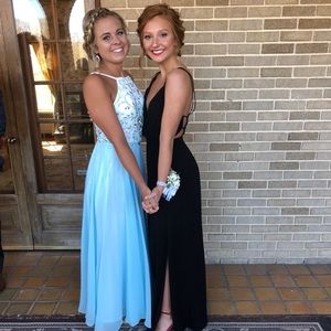 Black Low-cut Prom Dress/ Maxi Dress